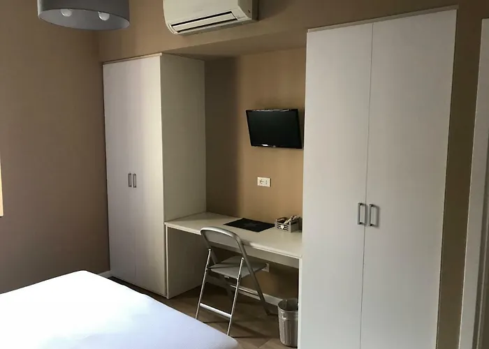 Casa Patrizia 게스트하우스 그라벨로나 토체